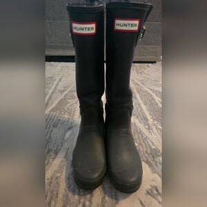 Hunter Classic Black Winter Boots
